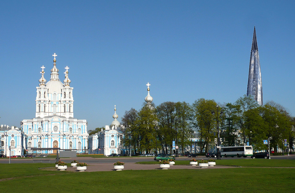 Охта центр, вид с Благовещенского моста Санкт-Петербурга
