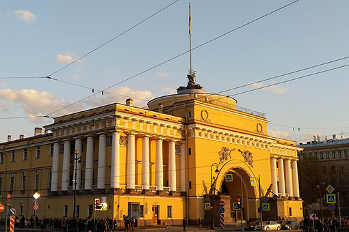 Храм в здании Адмиралтейства в Петербурге открыт после реставрации